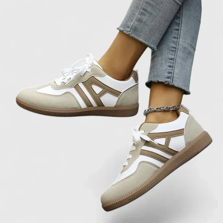 Leonora | Panelled Support Trainers