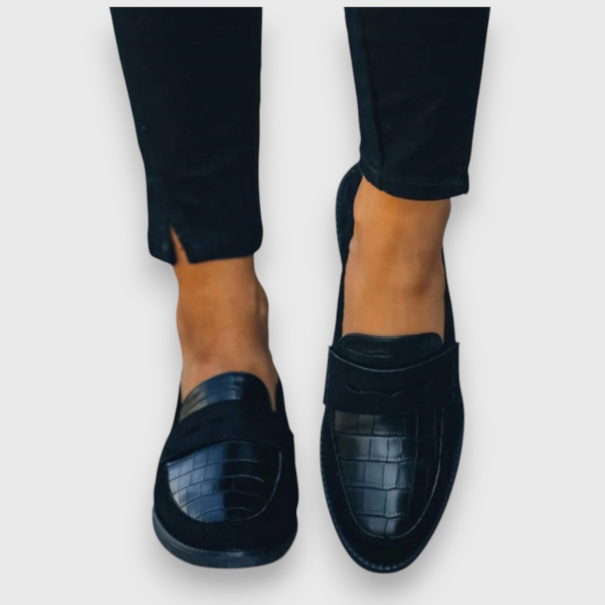 Madeleine | Croc-Embossed Comfort Loafers